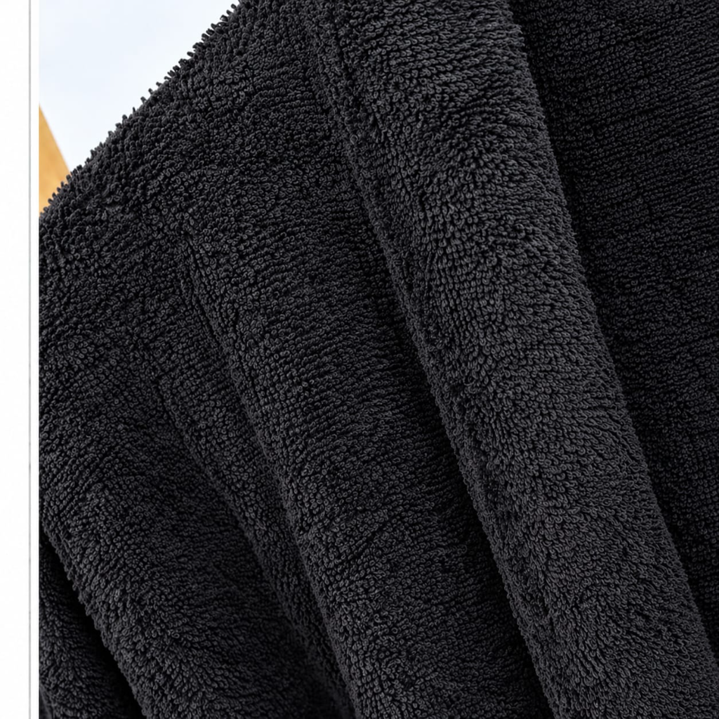 HIGH-QUALITY UNISEX BLACK BATHROBE